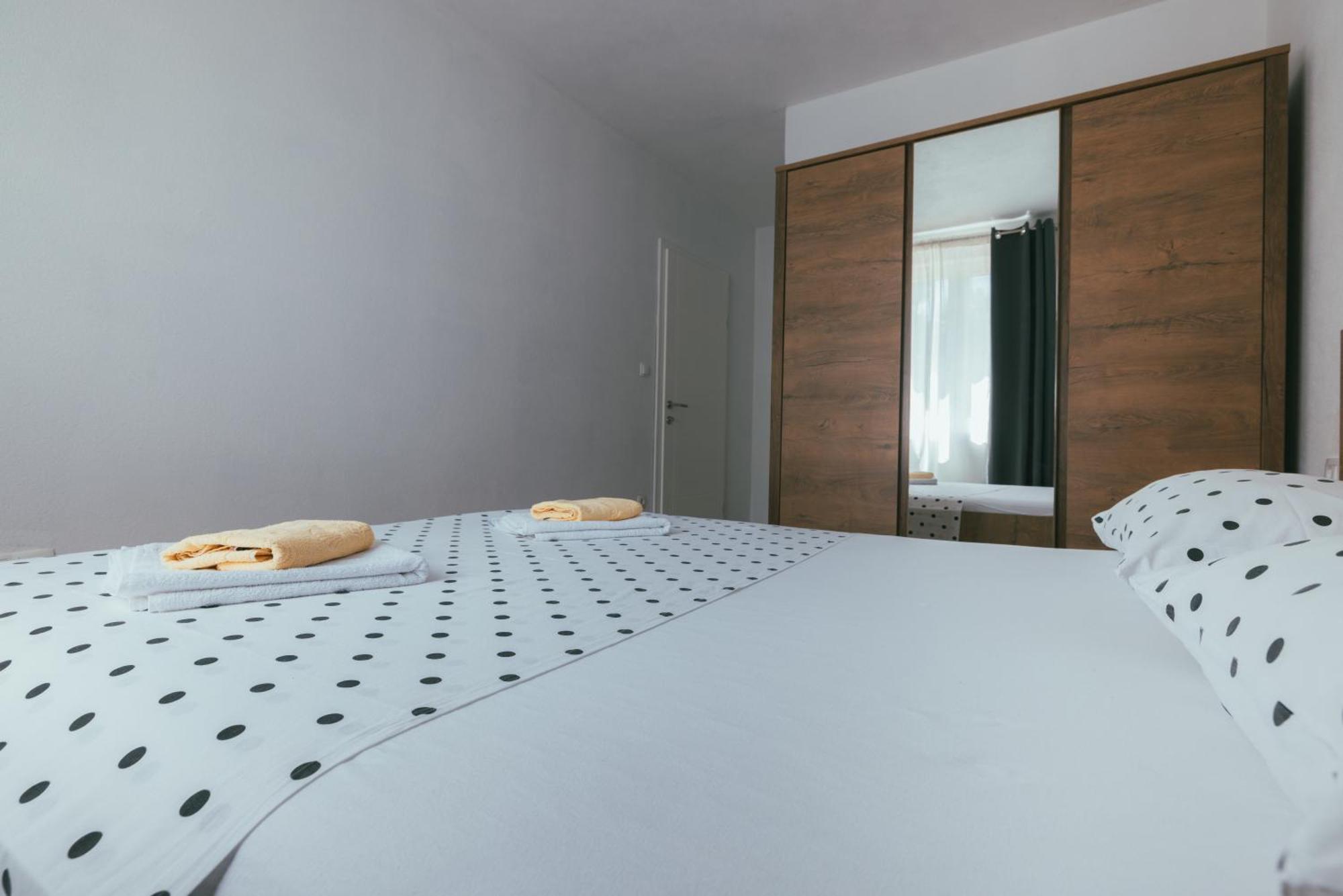 Apartments Marusic 马卡尔斯卡 外观 照片