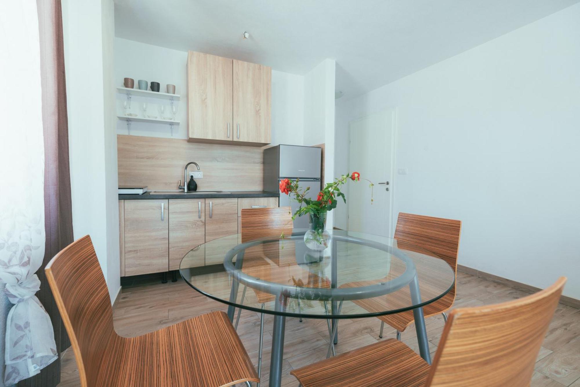 Apartments Marusic 马卡尔斯卡 外观 照片